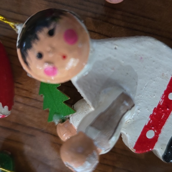 Mini Vintage Ornaments - Picture 7 of 7